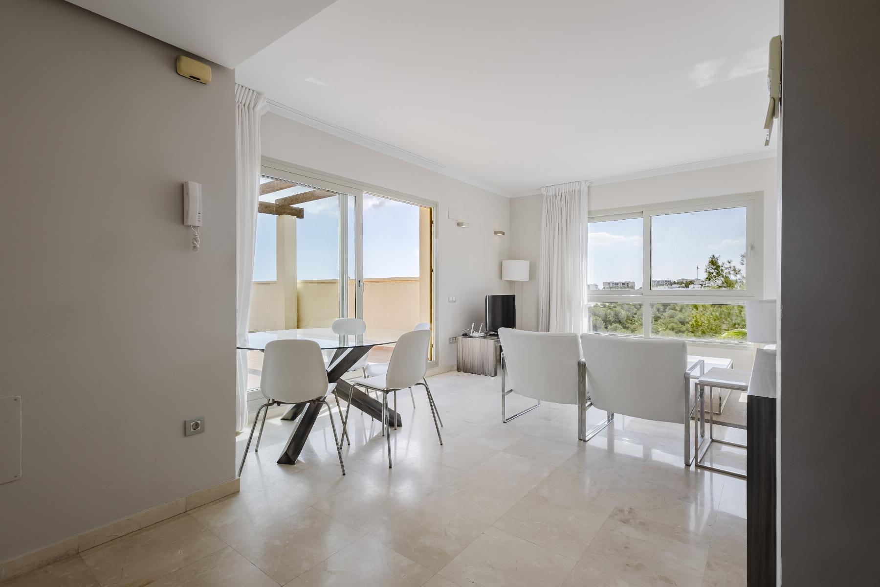 Resale - 2 Bedroom 2 Bathroom  in Orihuela Costa - Las Colinas Golf - Alicante