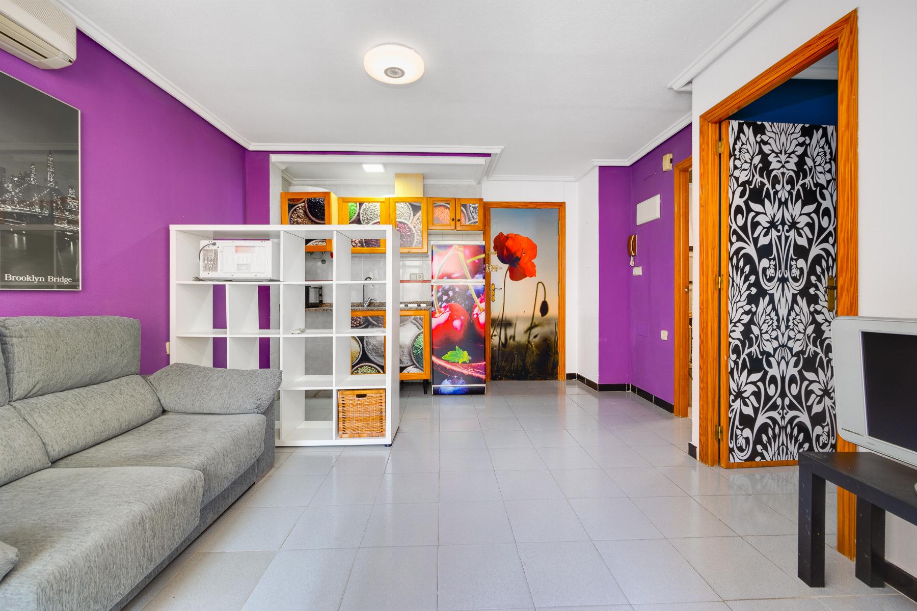Resale - 1 Bedroom 1 Bathroom  in Torrevieja - Playa de Los Locos-Curva del Palangre - Alicante