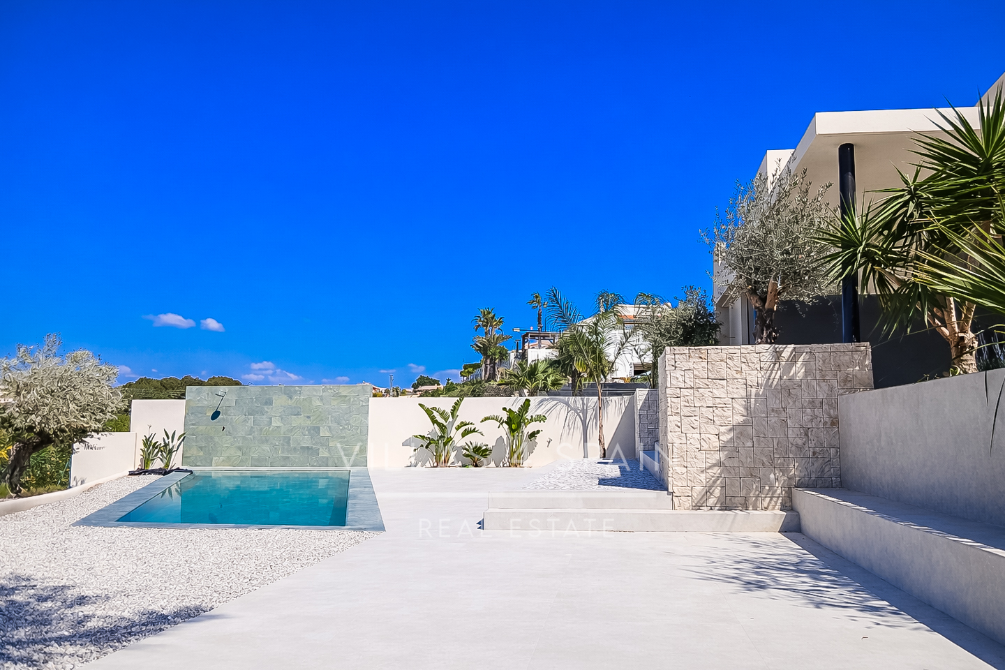 New Build - 4 Bed 4 Bath new build luxury villa in La Marina Alicante - calle estatua de libertad  - Alicante