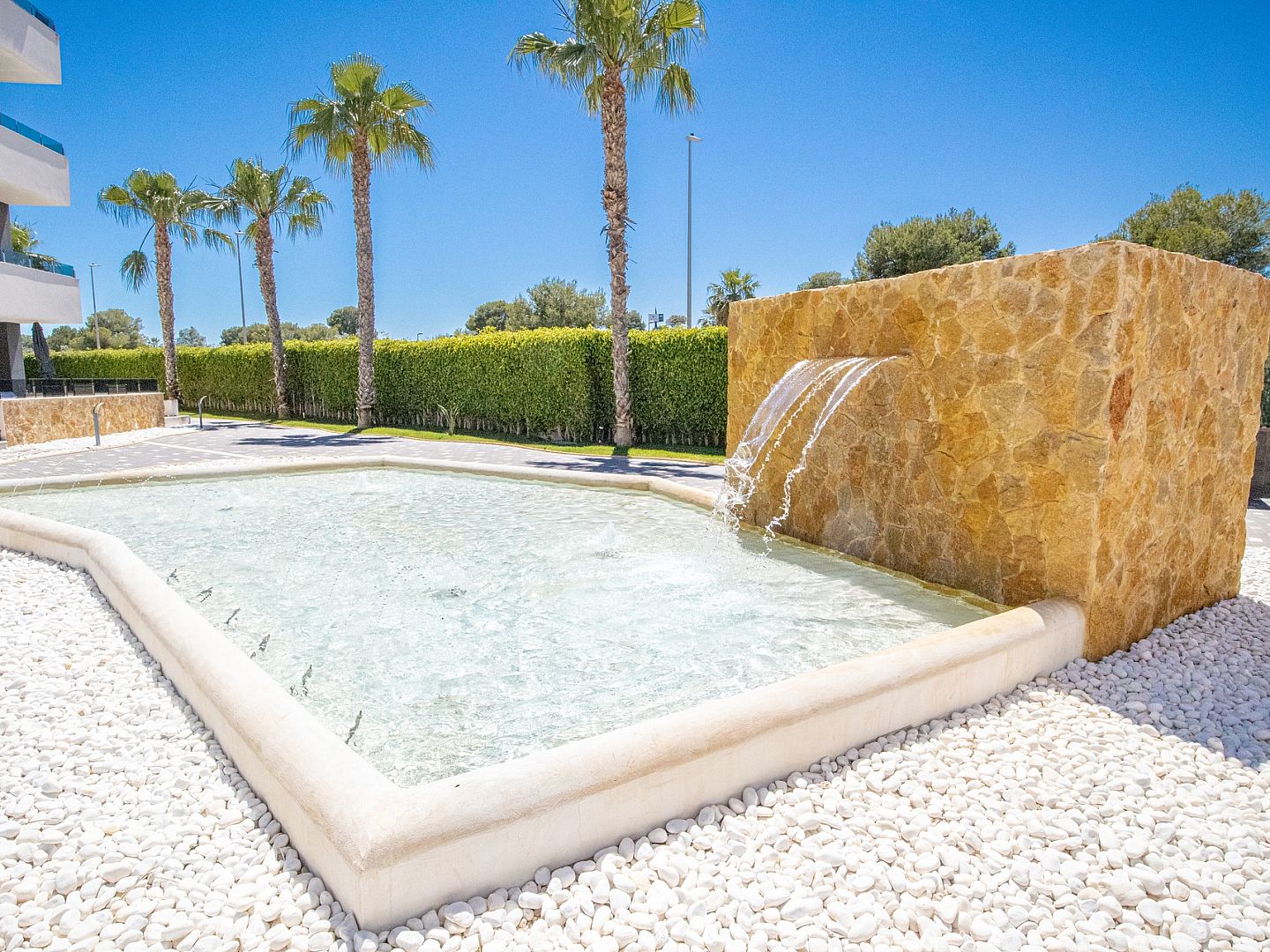 Resale - 3 Bed 2 Bath Penthouse in Los Altos - Torrevieja with Parking Place and Storage Room - C. Lagos de Covadonga - Alicante