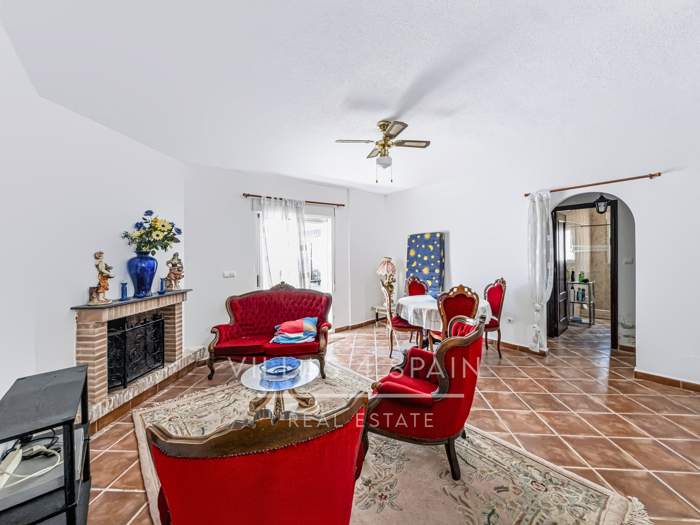 Resale - 6 Bed 4 Bath Villa with Pool and Large Plot with multiple garages in Fortuna  - calle baños 3 - Murcia
