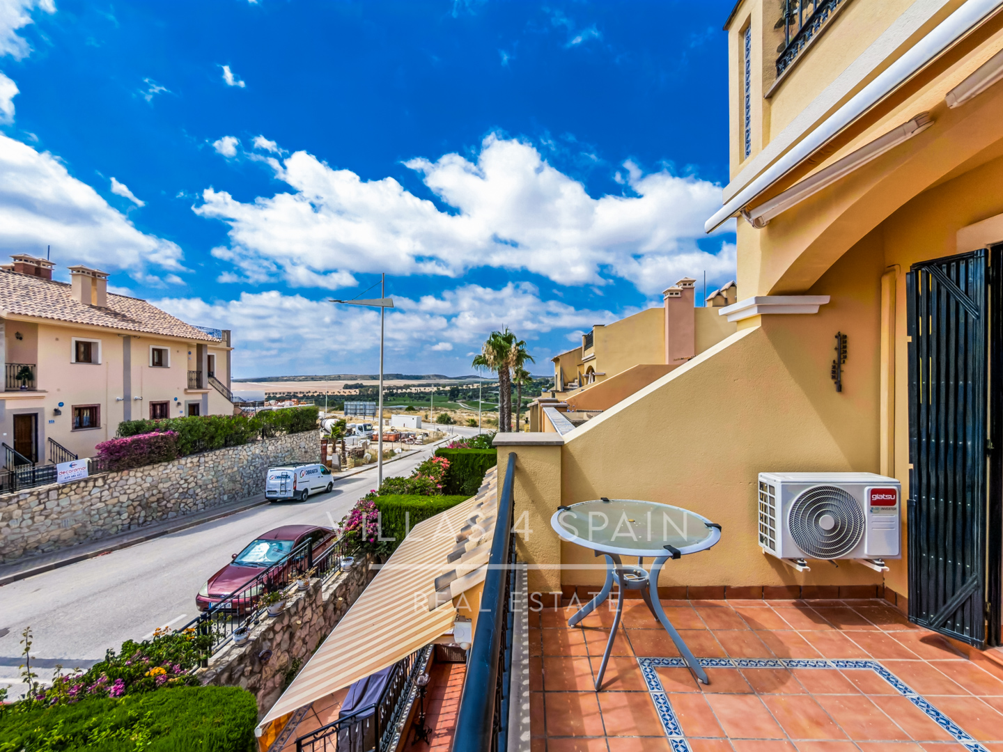 Resale - 2 Bed 2 Bath Penthouse apartment with roof terrace in La Finca Golf Algorfa, with community Pool - calle benferri la finca golf Algorfa - Alicante