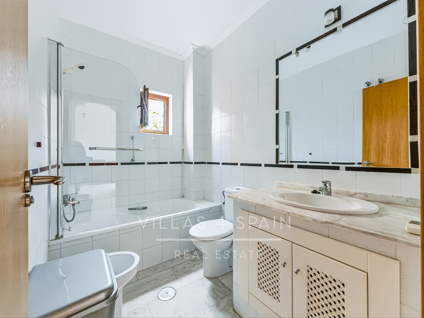 Resale - 2 Bed 2 Bath Penthouse apartment with roof terrace in La Finca Golf Algorfa, with community Pool - calle benferri la finca golf Algorfa - Alicante