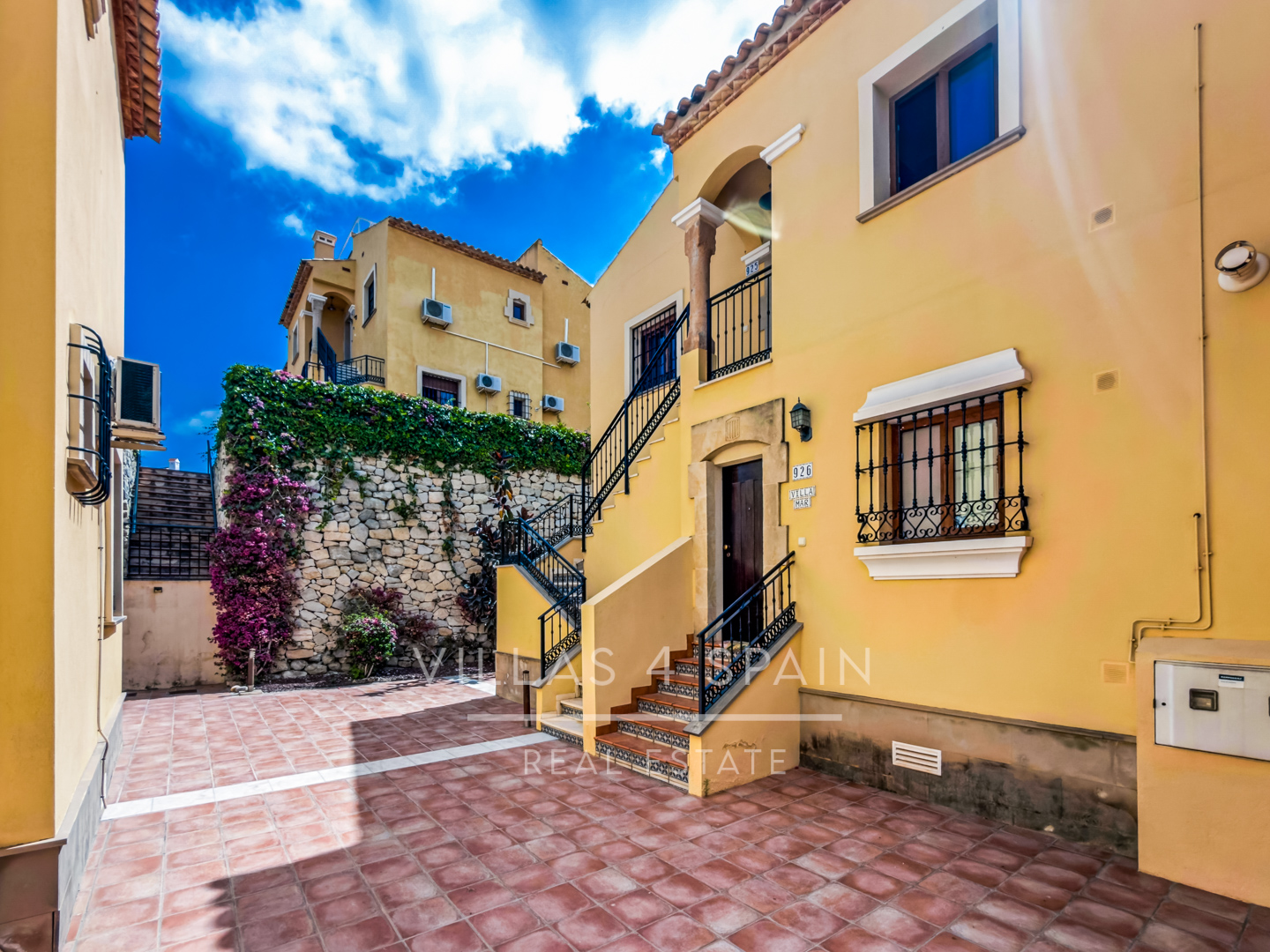 Resale - 2 Bed 2 Bath Penthouse apartment with roof terrace in La Finca Golf Algorfa, with community Pool - calle benferri la finca golf Algorfa - Alicante