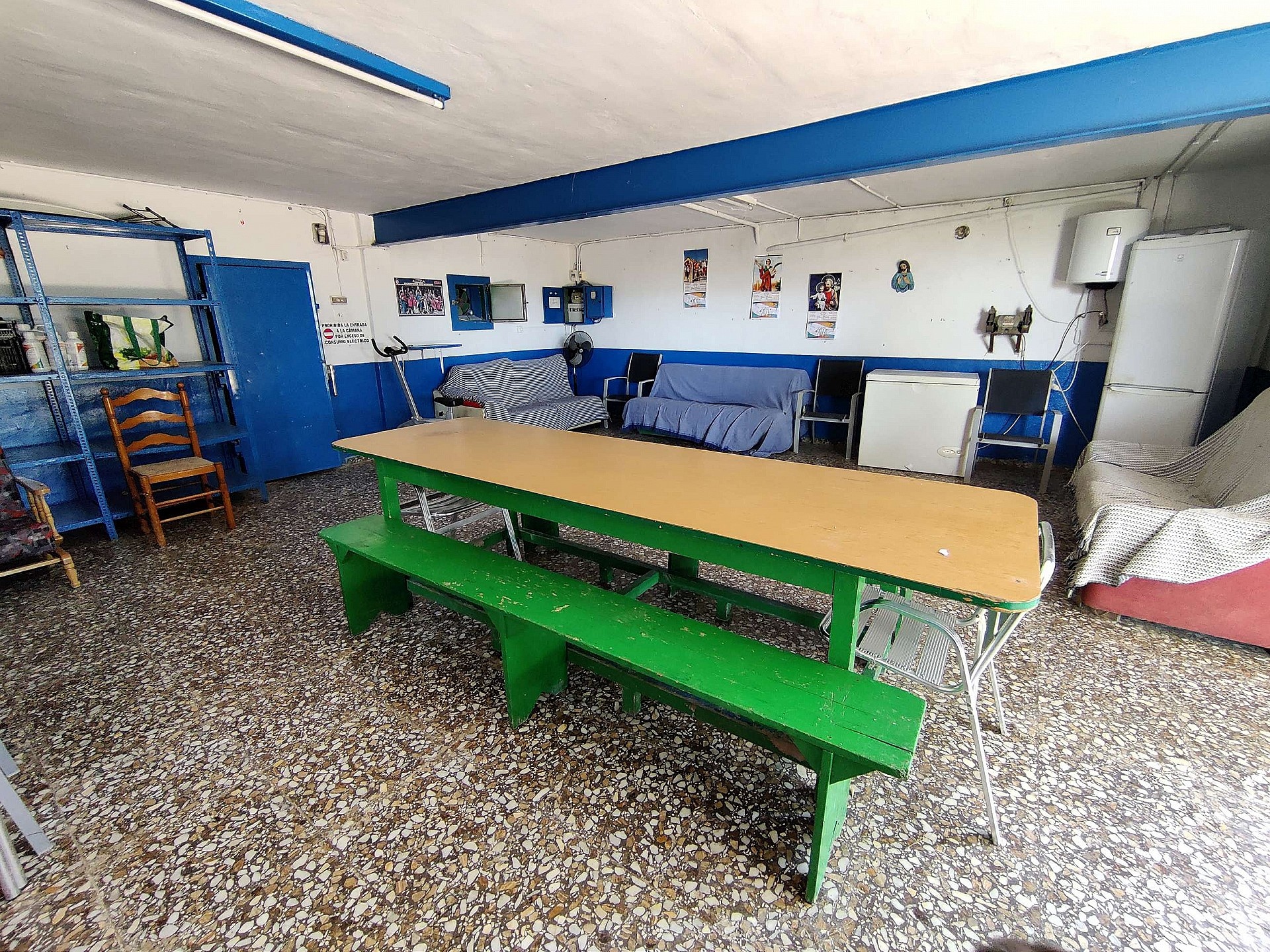 Resale - 3 Bedroom 2 Bathroom Country house in Crevillente -  - Alicante