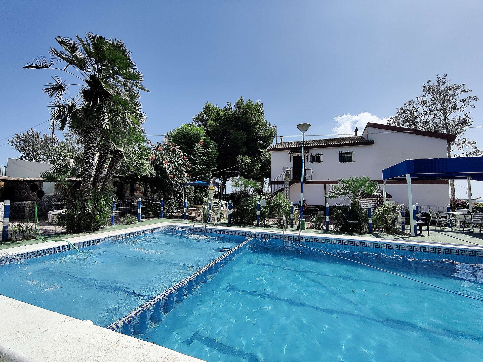 Resale - 3 Bedroom 2 Bathroom Country house in Crevillente -  - Alicante