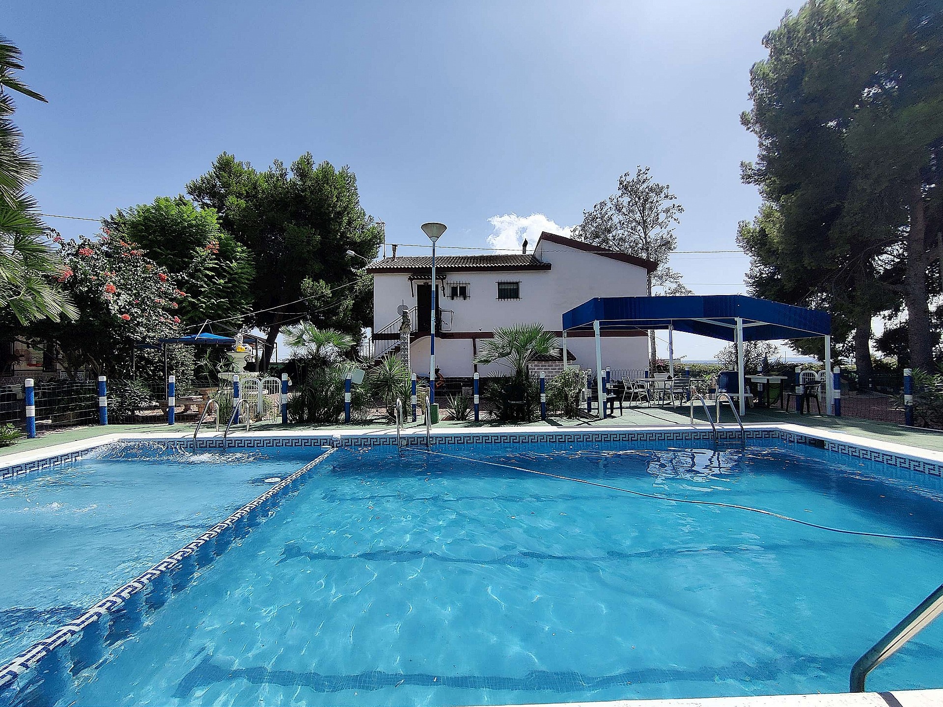 Resale - 3 Bedroom 2 Bathroom Country house in Crevillente -  - Alicante
