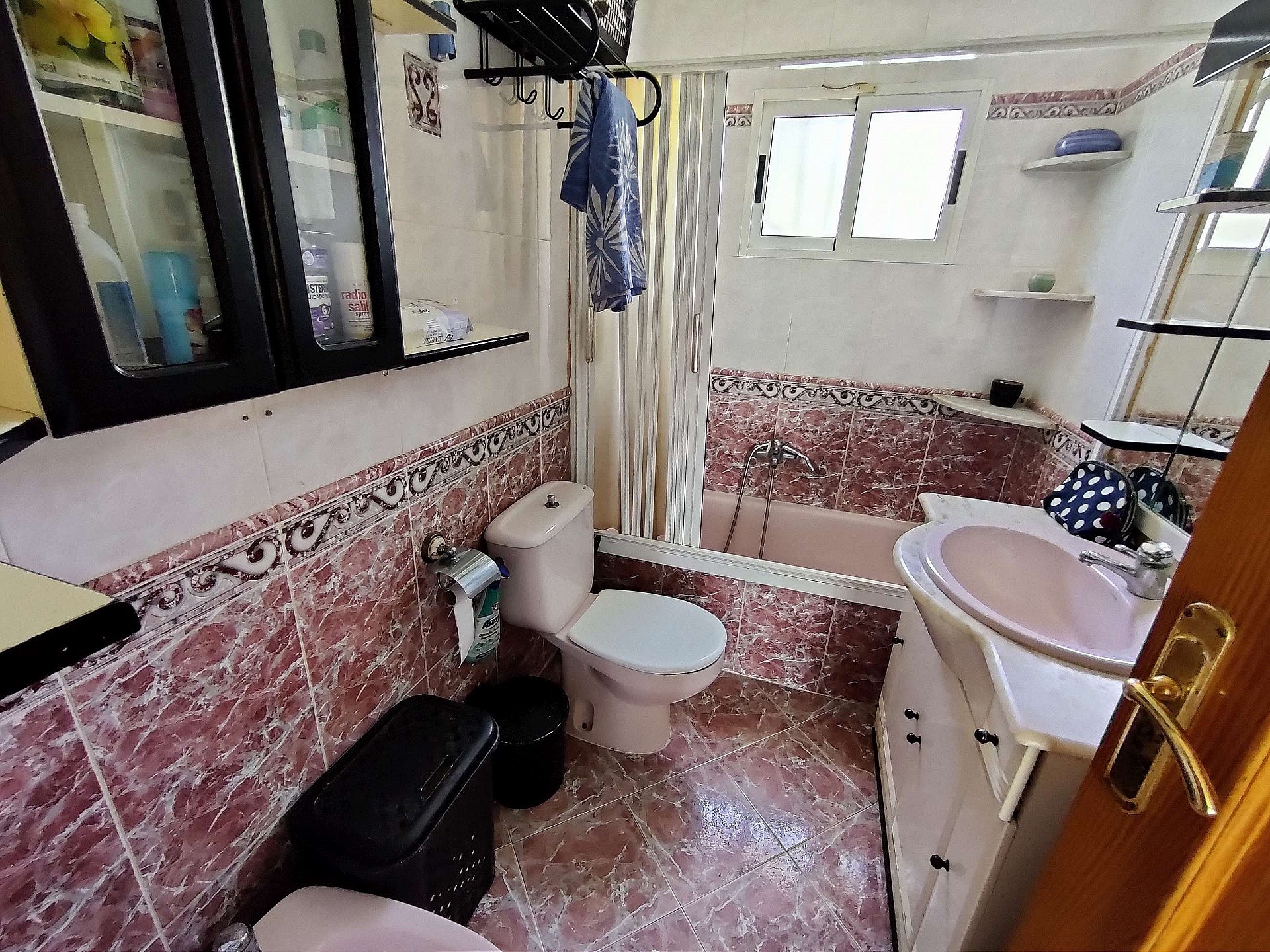 Resale - 3 Bedroom 2 Bathroom Country house in Crevillente -  - Alicante