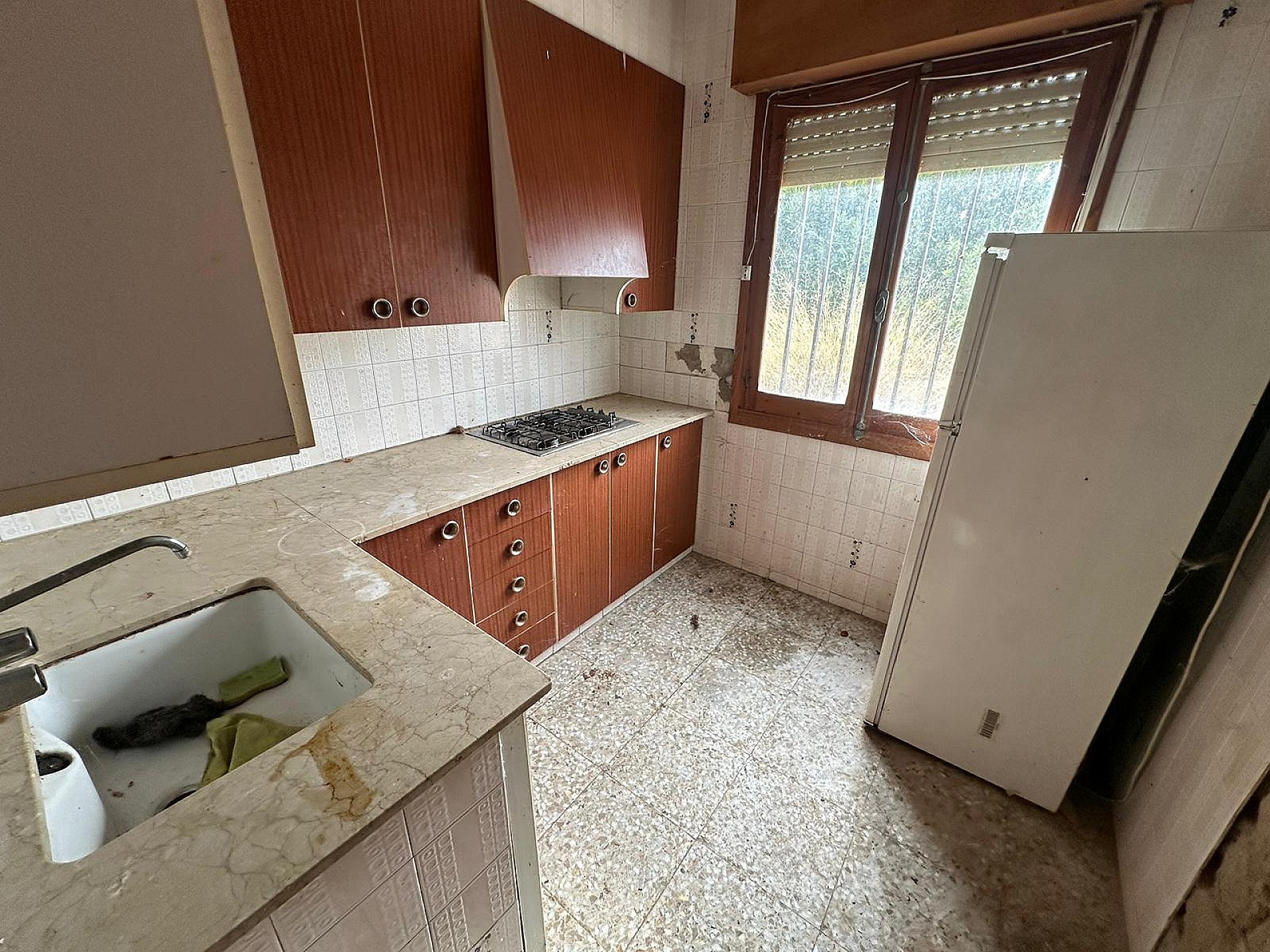 Resale - 9 Bedroom 4 Bathroom Country house in Novelda -  - Alicante