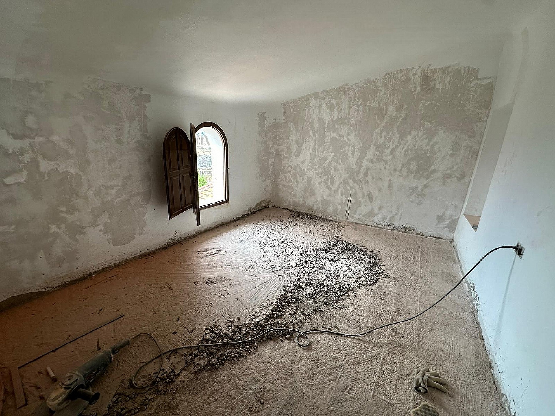Resale - 9 Bedroom 4 Bathroom Country house in Novelda -  - Alicante