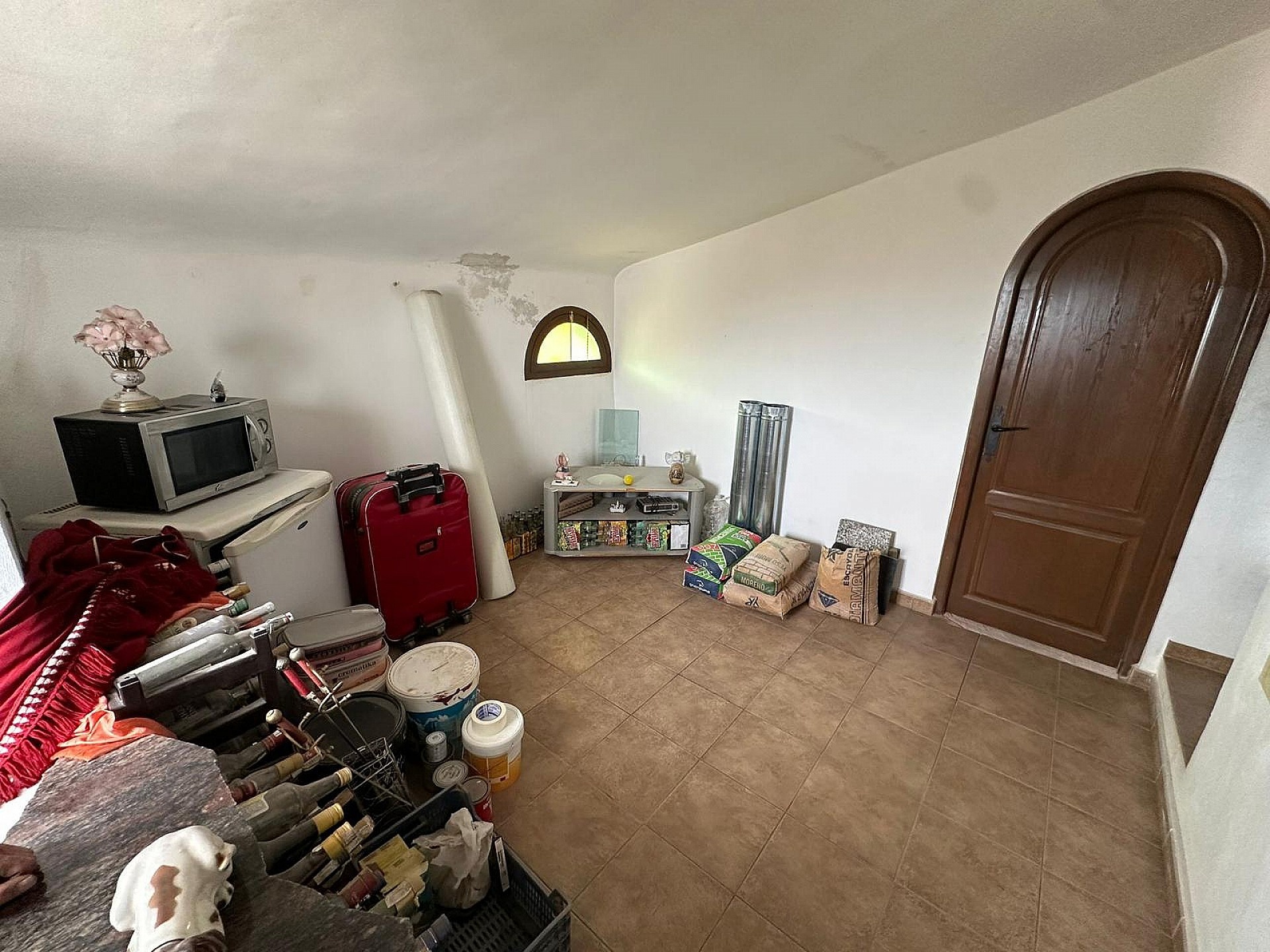 Resale - 9 Bedroom 4 Bathroom Country house in Novelda -  - Alicante