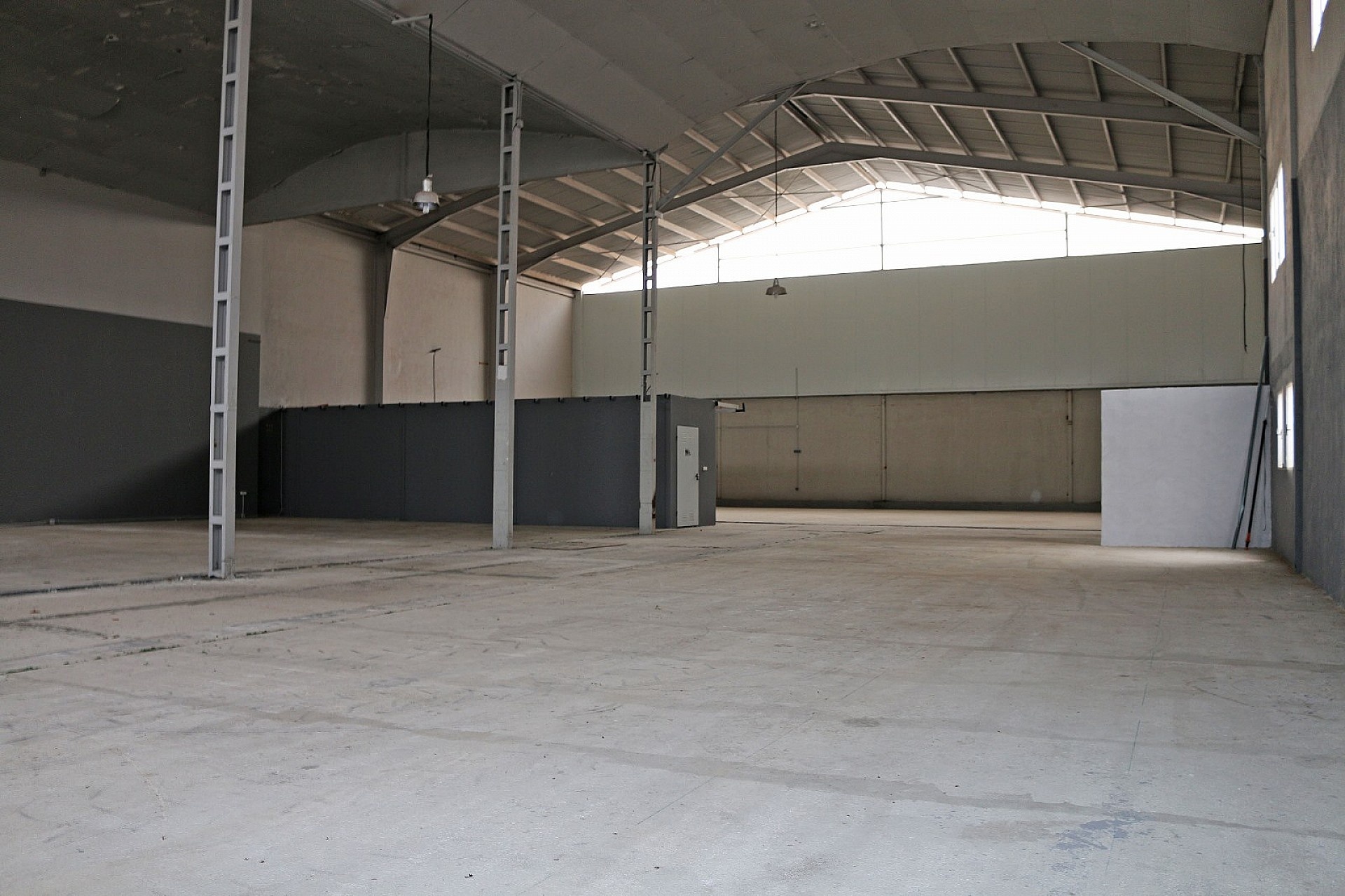 Resale - Commercial in Pinoso -  - Alicante