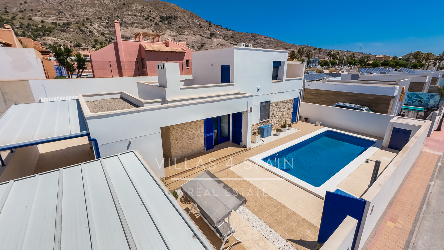Resale - 3 Bedroom 2 Bathroom Villa with Private Pool and Parking in Las Kalendas Fortuna, Murcia - Calle Cam. de Cieza - Murcia