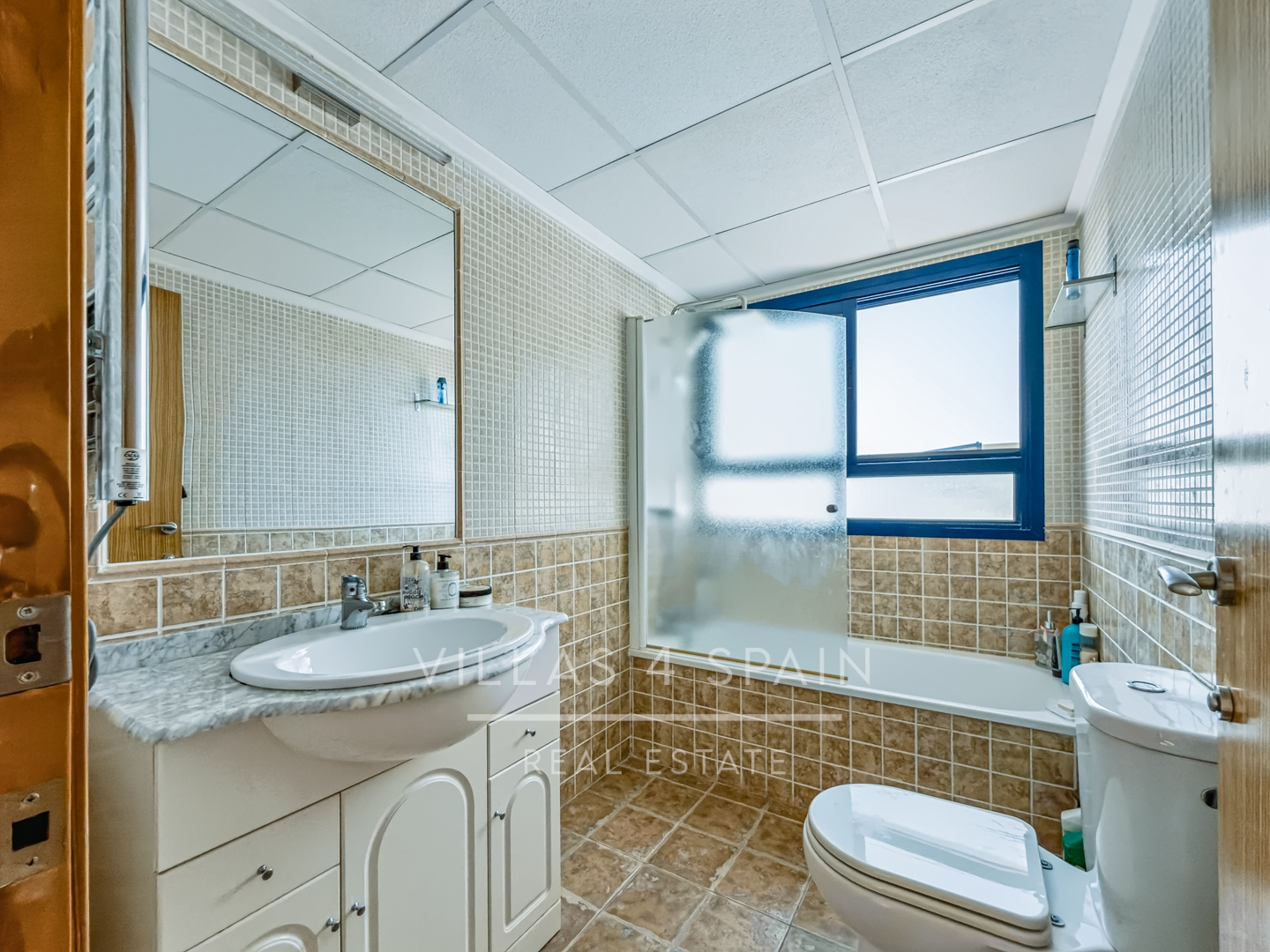 Resale - 3 Bedroom 2 Bathroom Villa with Private Pool and Parking in Las Kalendas Fortuna, Murcia - Calle Cam. de Cieza - Murcia