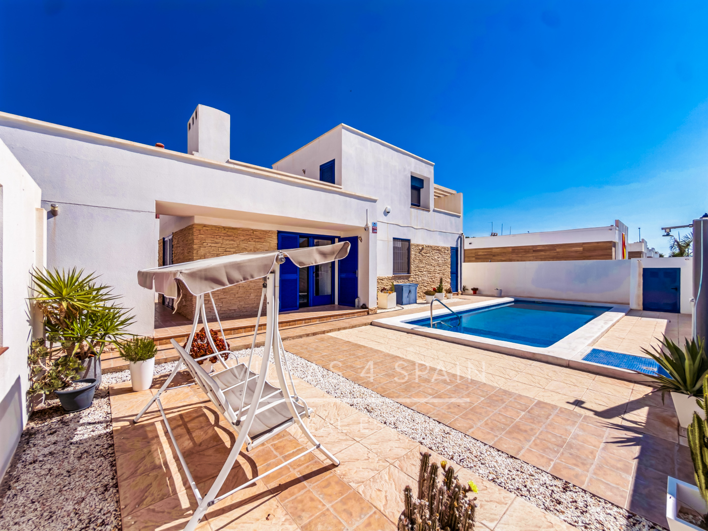 Resale - 3 Bedroom 2 Bathroom Villa with Private Pool and Parking in Las Kalendas Fortuna, Murcia - Calle Cam. de Cieza - Murcia