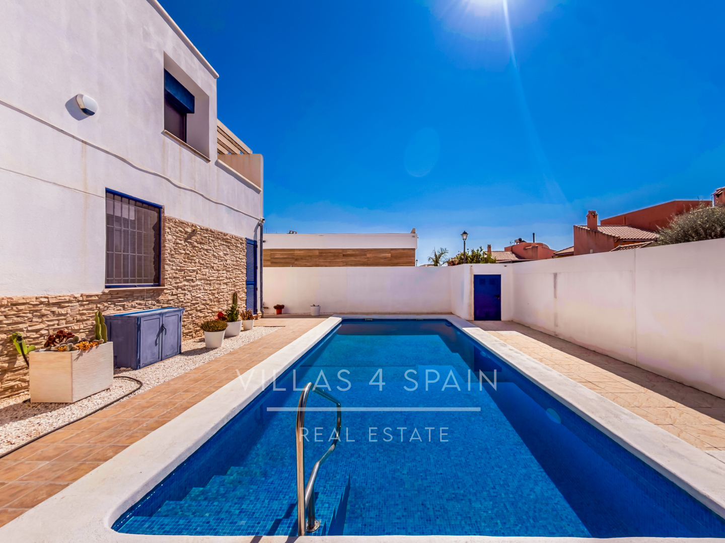 Resale - 3 Bedroom 2 Bathroom Villa with Private Pool and Parking in Las Kalendas Fortuna, Murcia - Calle Cam. de Cieza - Murcia