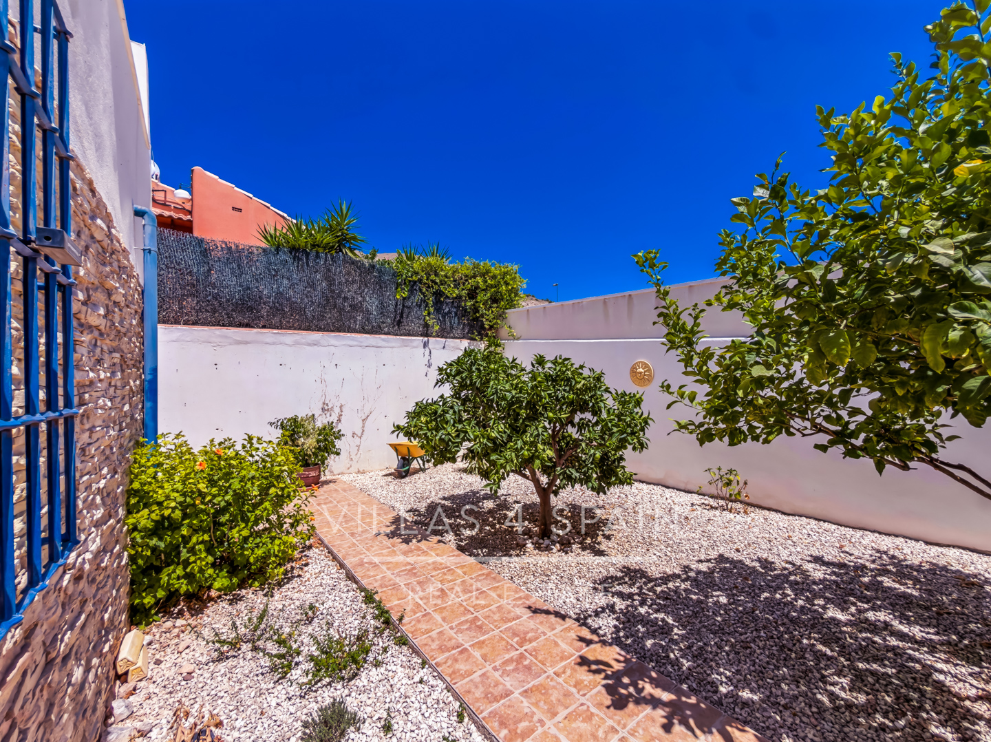 Resale - 3 Bed 2 Bath Villa with Community Pool and Parking in Las Kalendas Fortuna, Murcia - calle pomona - Murcia