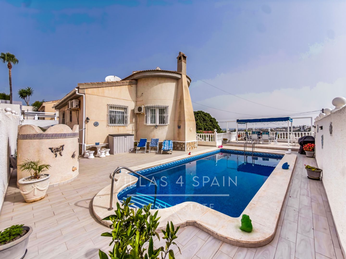 3 Bed 3 Bath Villa with Private Pool and Parking with underbuild