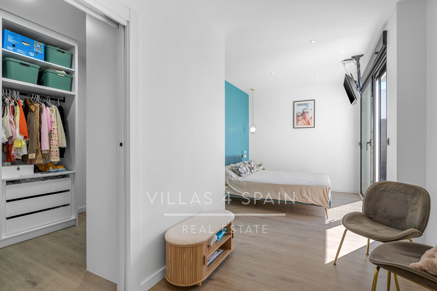 Resale - 4 Bed 2 Bath Villa with Private Pool and Parking in Las Kalendas Fortuna - calle camino de cieza - Murcia