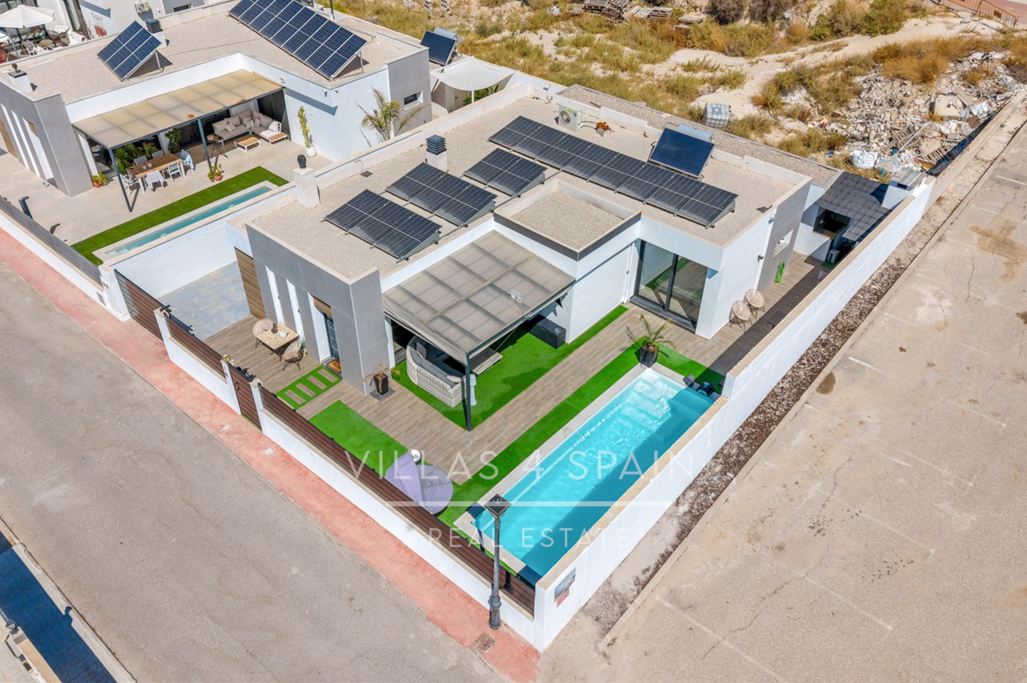 Resale - 4 Bed 2 Bath Villa with Private Pool and Parking in Las Kalendas Fortuna - calle camino de cieza - Murcia