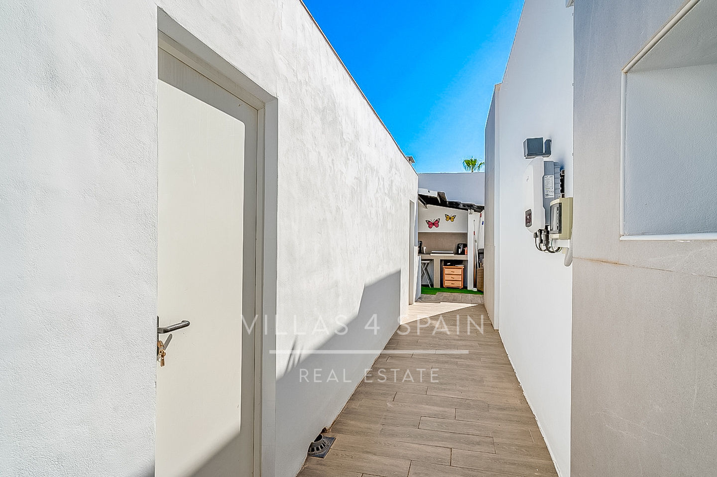 Resale - 4 Bed 2 Bath Villa with Private Pool and Parking in Las Kalendas Fortuna - calle camino de cieza - Murcia