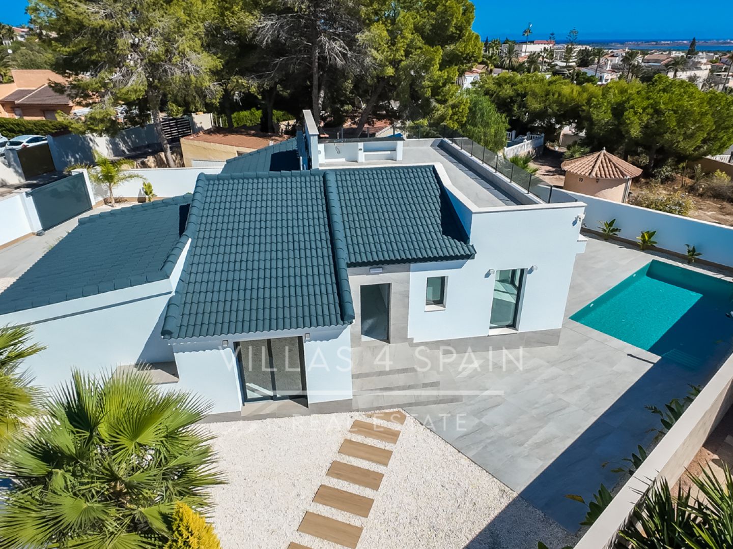 5 Bed 4 Bath LUXURY CORNER PLOT VILLA with Pool IN CIUDAD QUESADA 