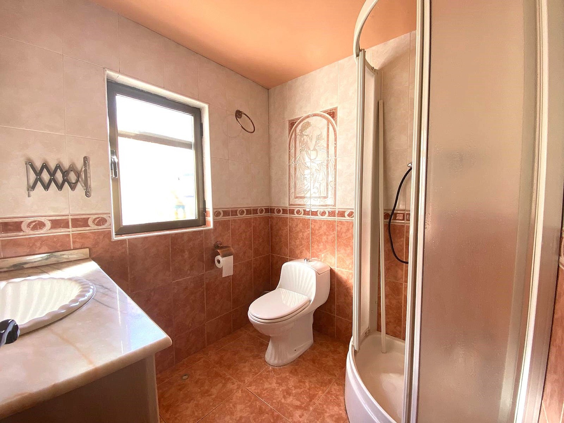 Resale - 7 Bedroom 1 Bathroom Village house in Yecla -  - Murcia