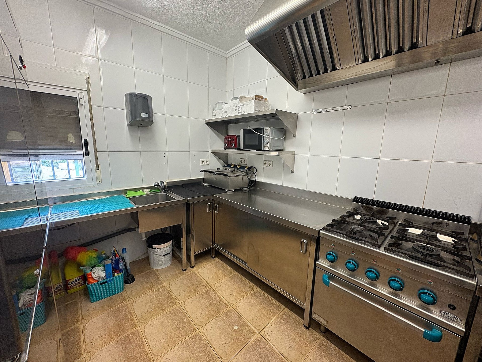 Resale - 7 Bedroom 5 Bathroom Village house in Cañada del Trigo -  - Murcia