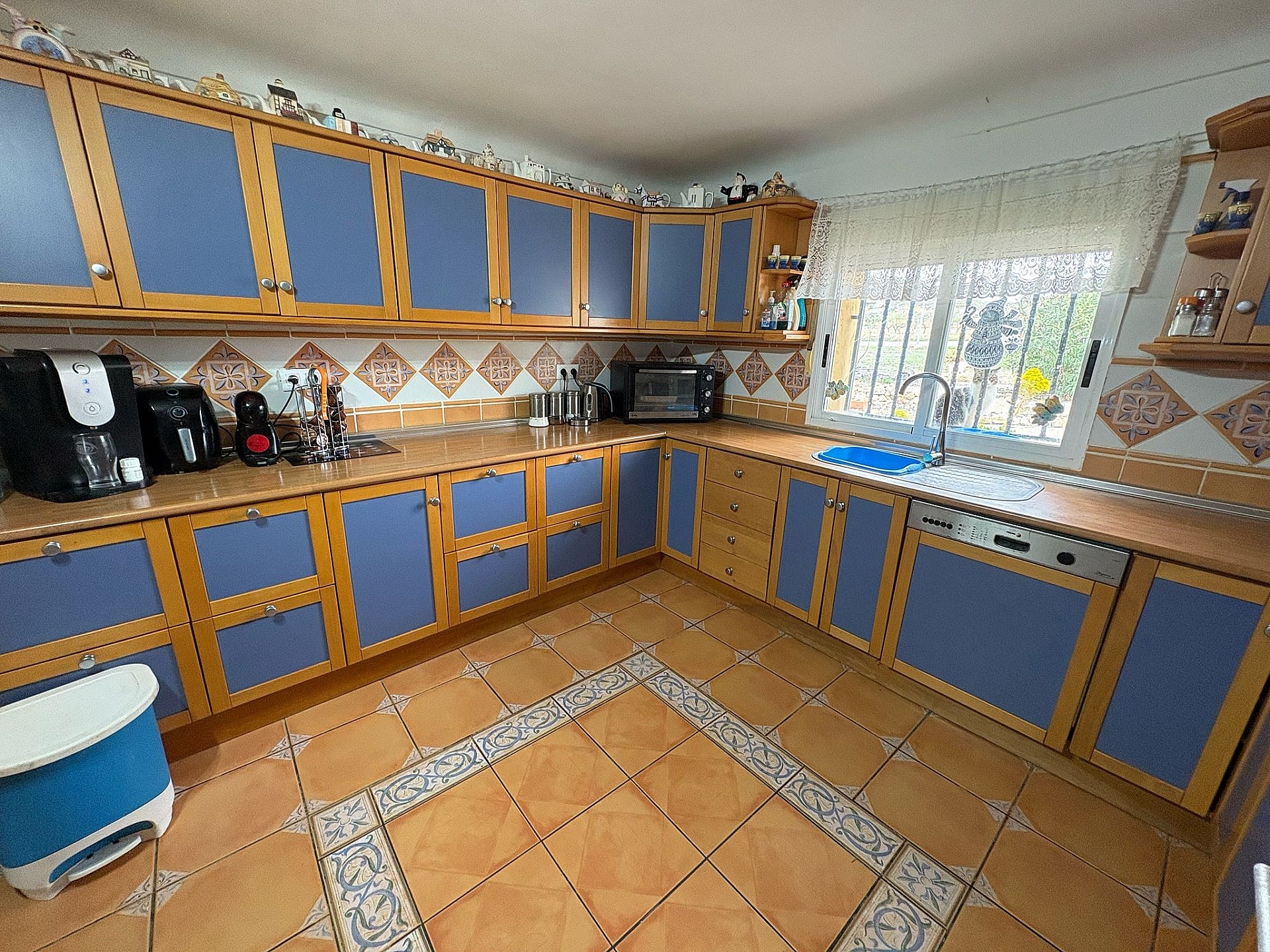 Resale - 7 Bedroom 5 Bathroom Village house in Cañada del Trigo -  - Murcia