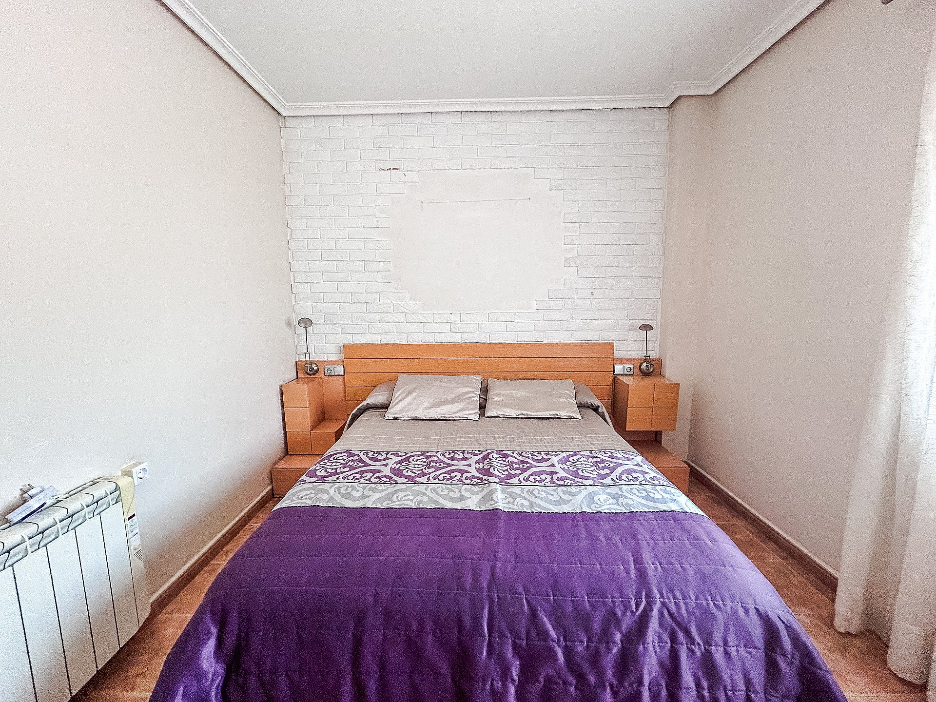 Resale - 5 Bedroom 2 Bathroom Townhouse in Pinoso -  - Alicante