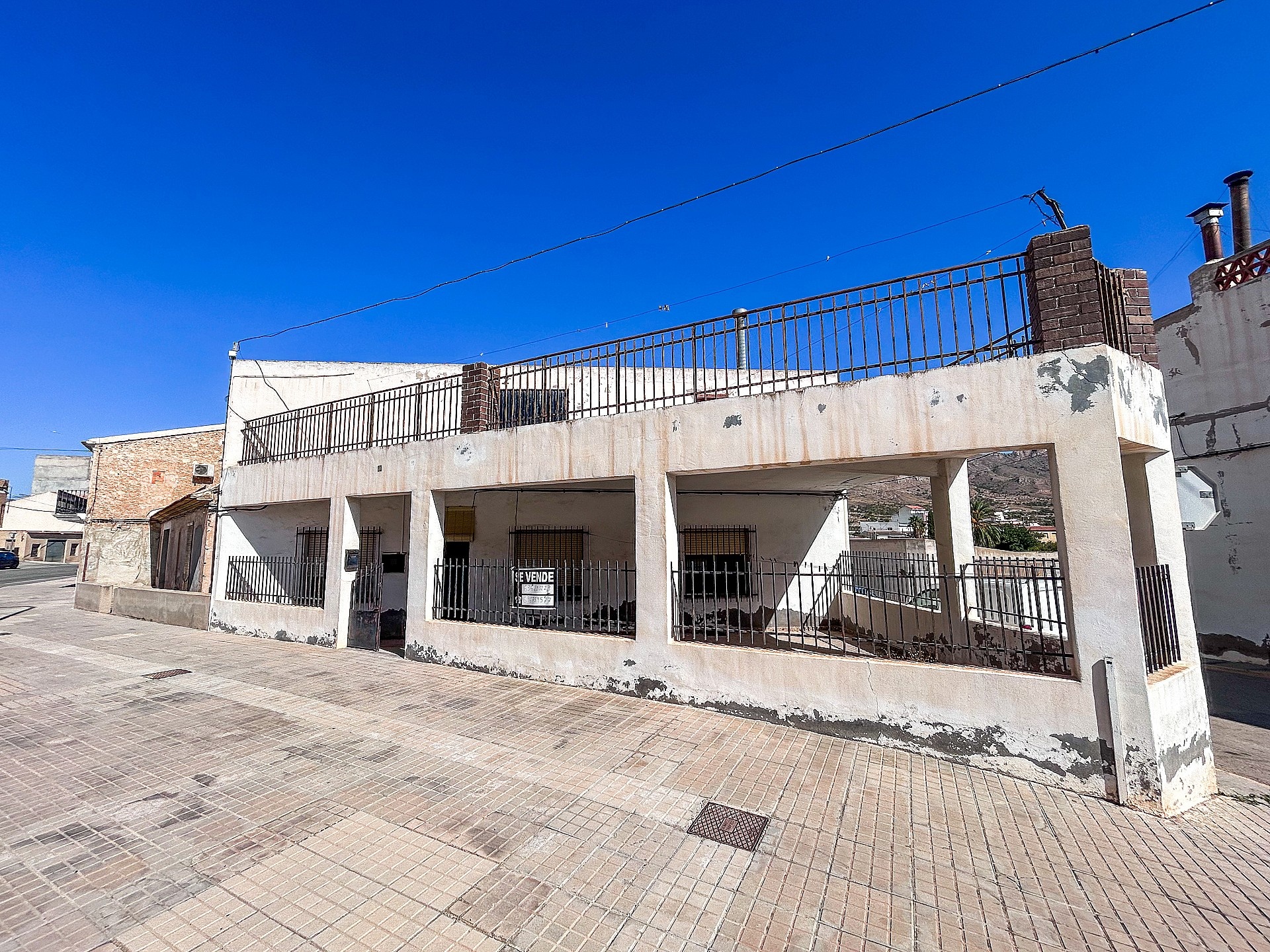 Resale - 6 Bedroom 1 Bathroom Townhouse in Macisvenda -  - Murcia