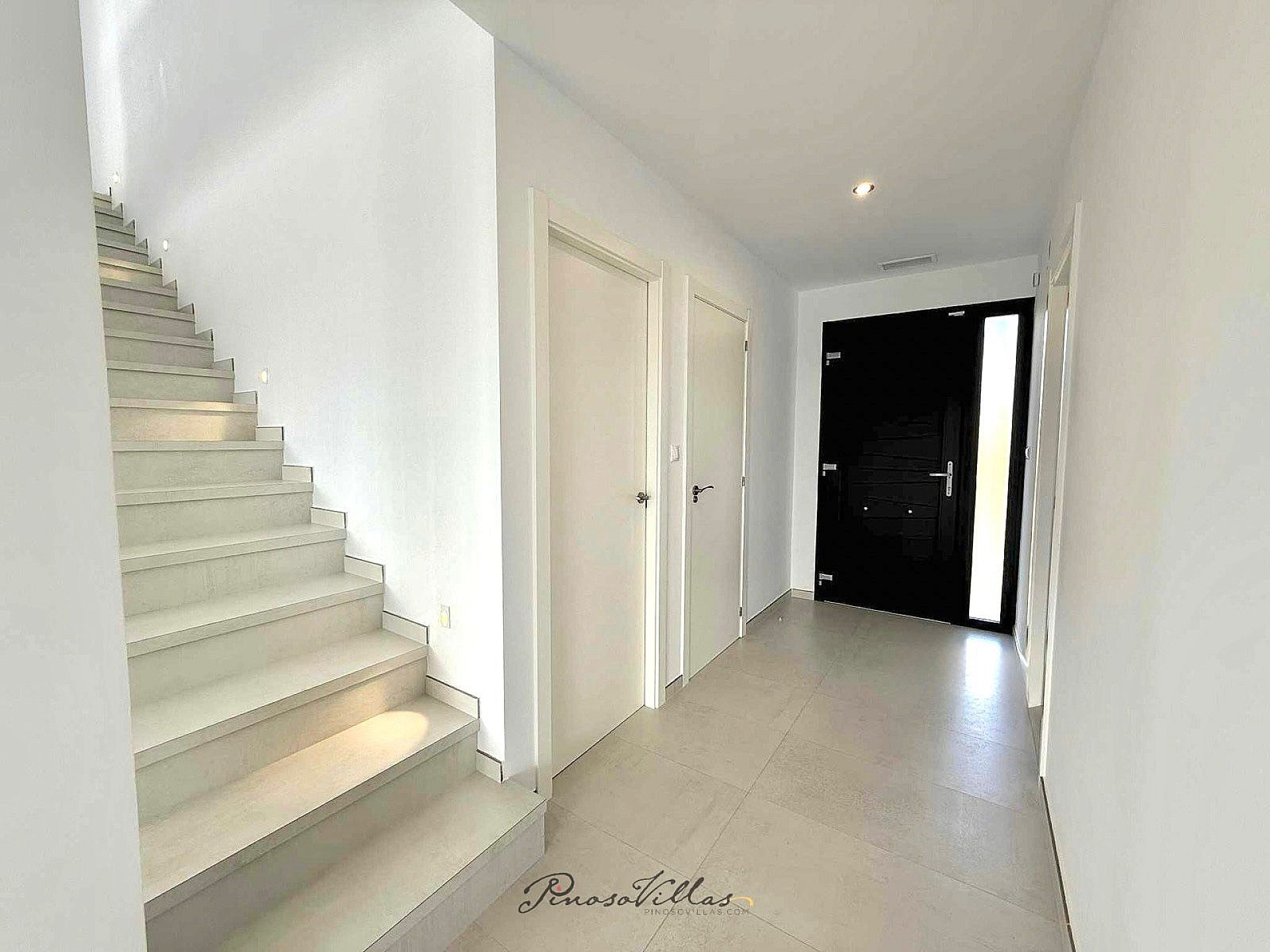 Resale - 3 Bedroom 3 Bathroom Villa in Pinoso -  - Alicante
