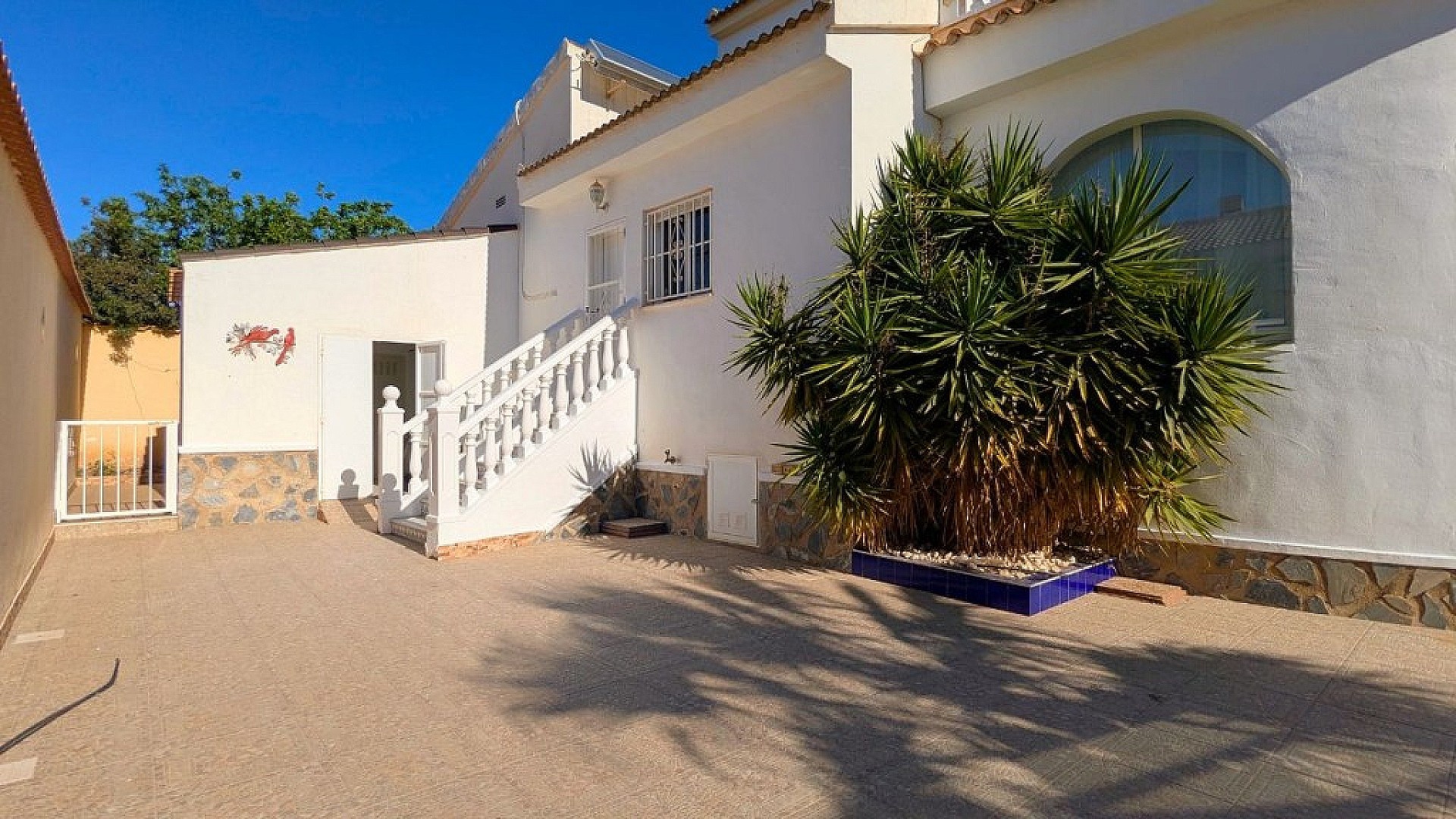 Resale - 3 Bedroom 2 Bathroom Villa in Ciudad Quesada -  - Alicante