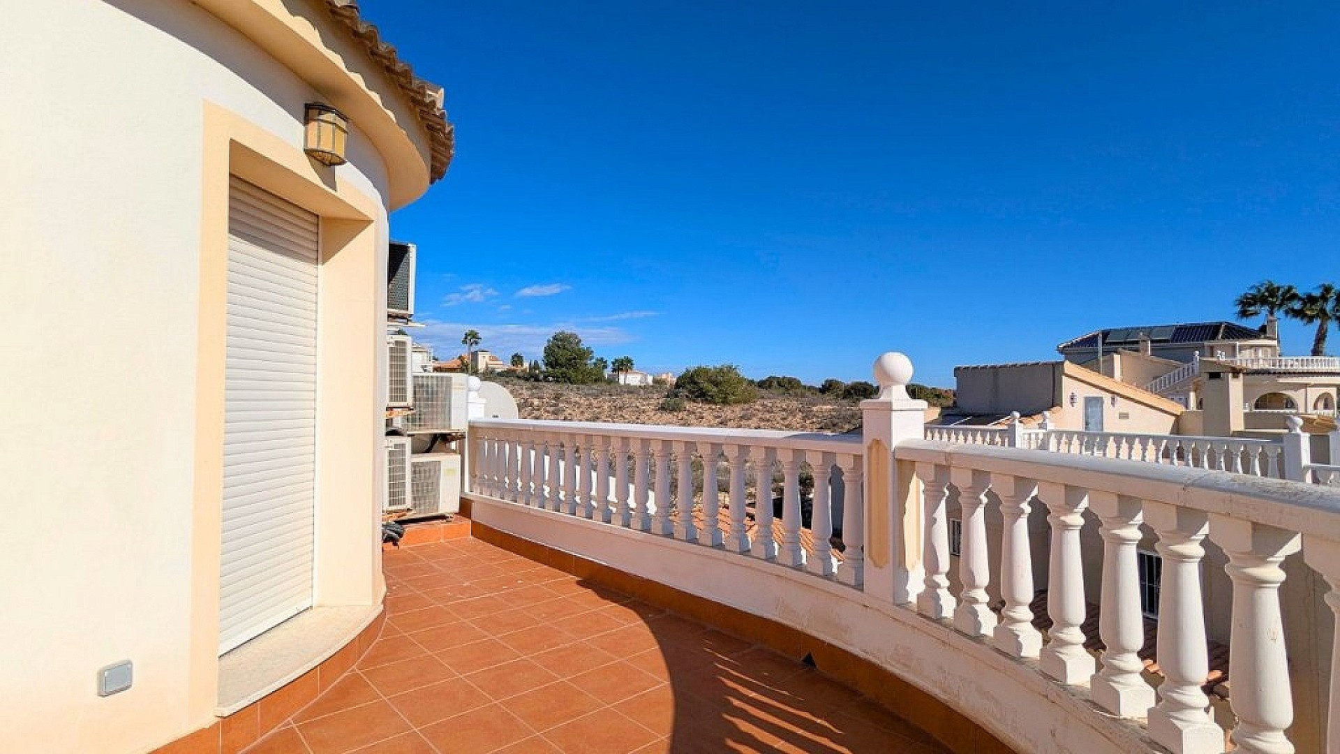 Resale - 3 Bedroom 2 Bathroom Villa in Ciudad Quesada -  - Alicante