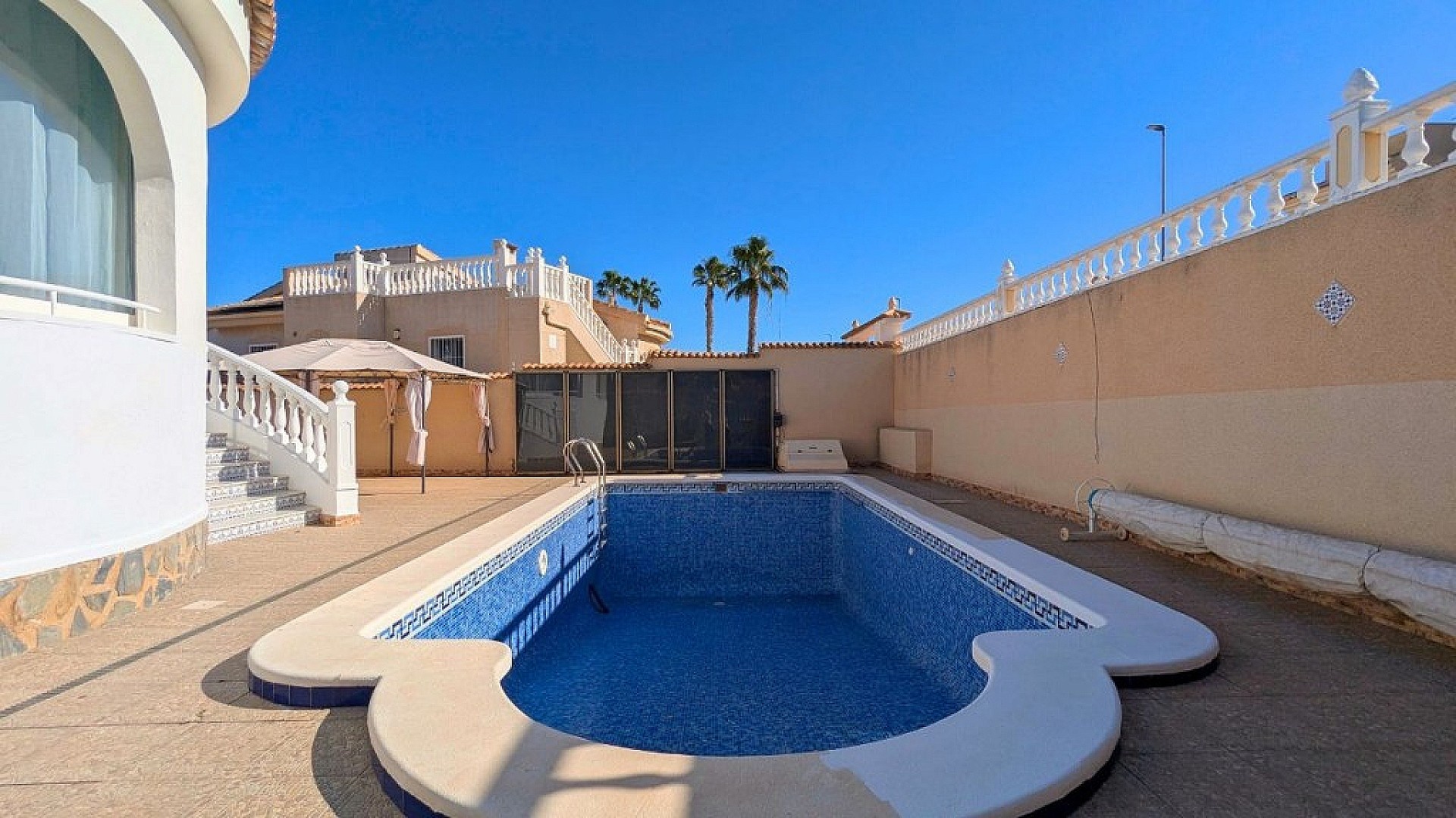 Resale - 3 Bedroom 2 Bathroom Villa in Ciudad Quesada -  - Alicante