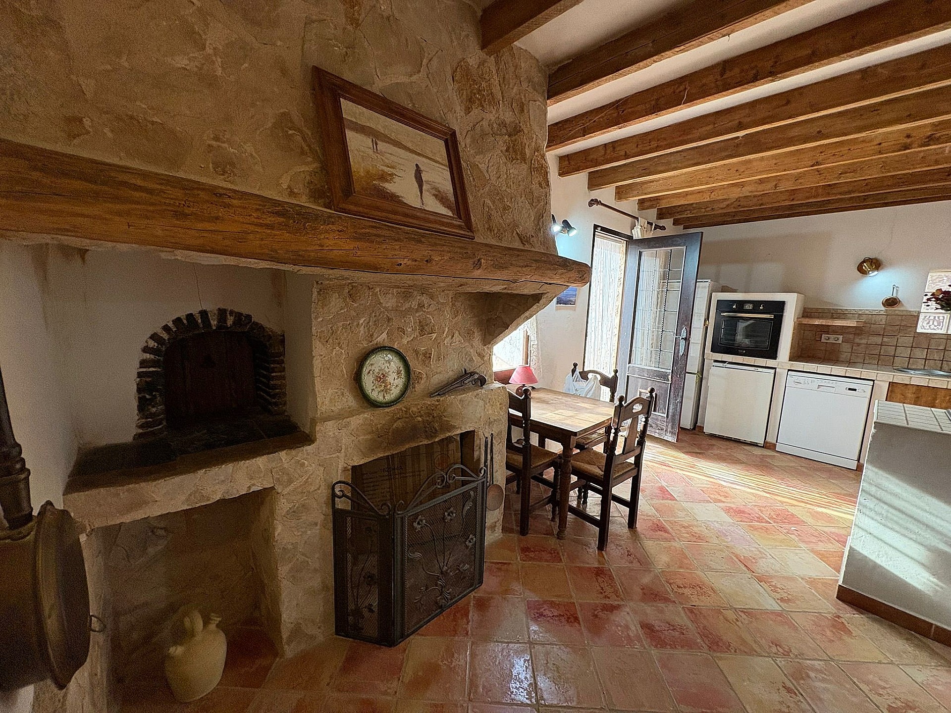 Resale - 5 Bedroom 2 Bathroom Semi-detached in Pinoso -  - Alicante
