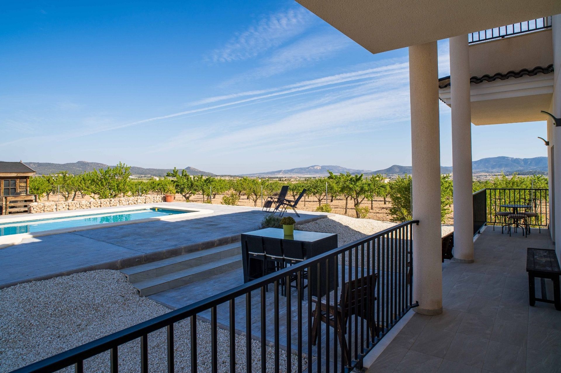 Resale - 3 Bedroom 2 Bathroom Villa in Pinoso -  - Alicante