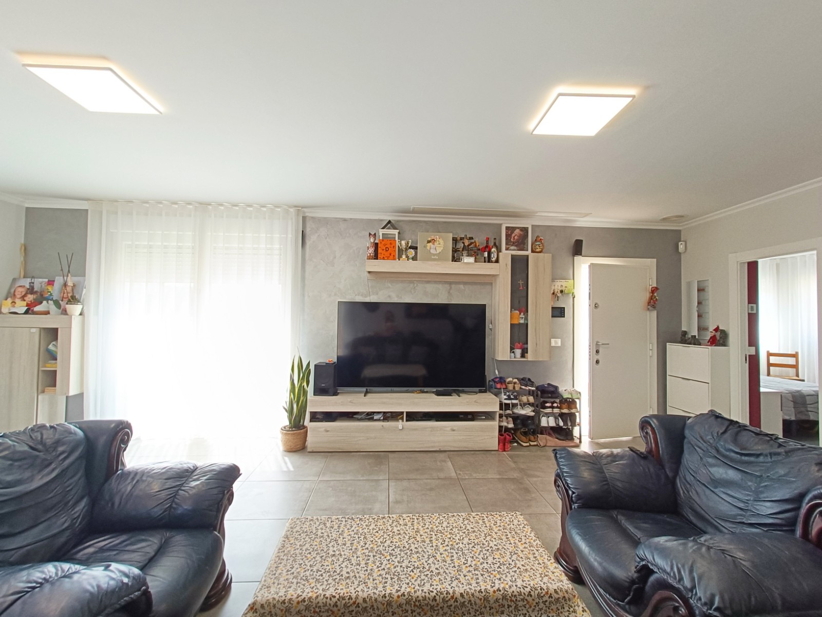 Resale - 4 Bedroom 2 Bathroom Villa in Pinoso -  - Alicante