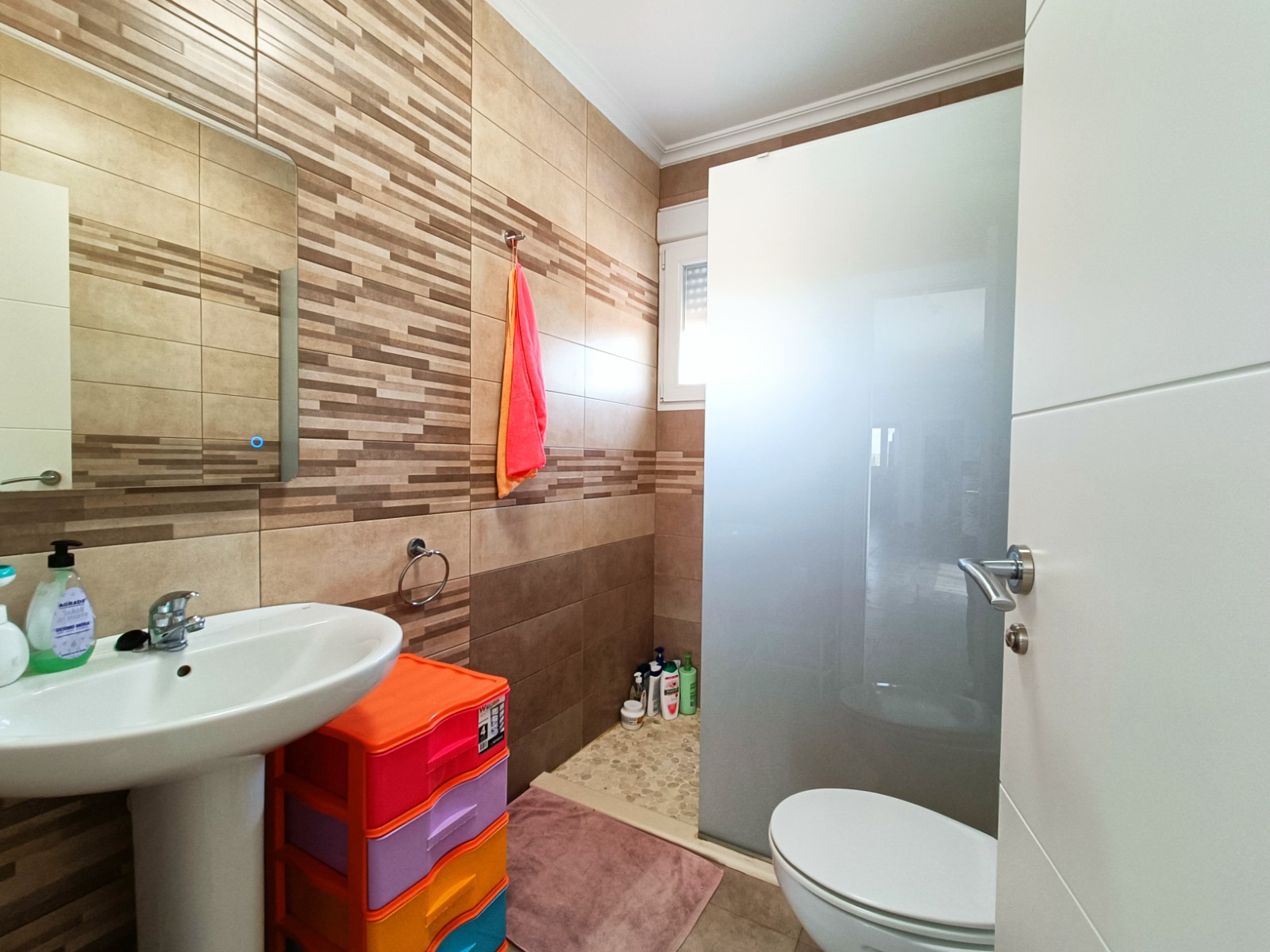 Resale - 4 Bedroom 2 Bathroom Villa in Pinoso -  - Alicante