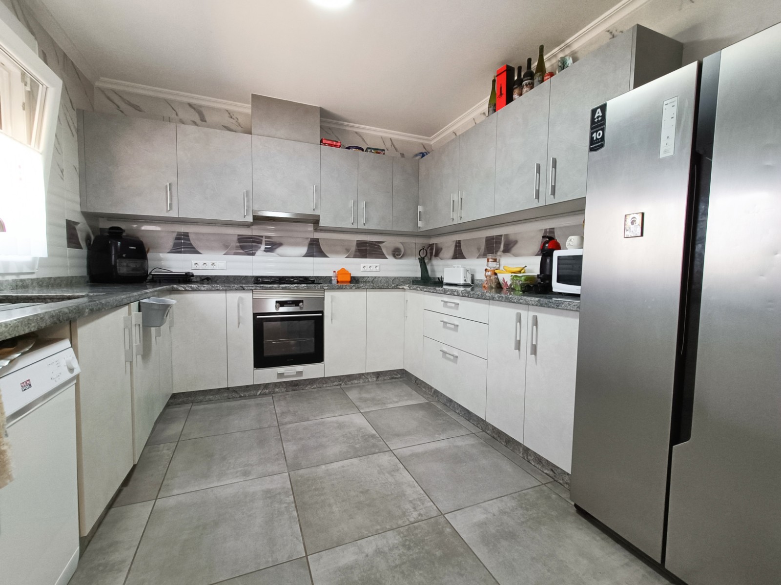 Resale - 4 Bedroom 2 Bathroom Villa in Pinoso -  - Alicante