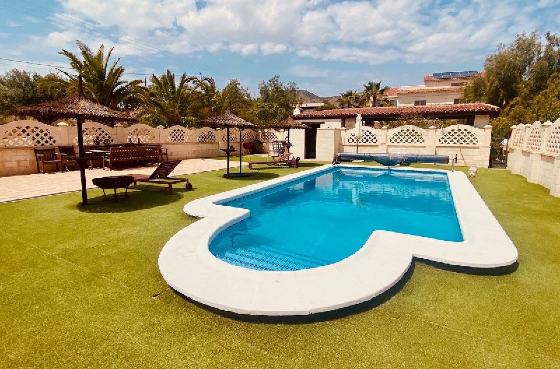 Resale - 4 Bedroom 3 Bathroom Villa in Macisvenda -  - Murcia