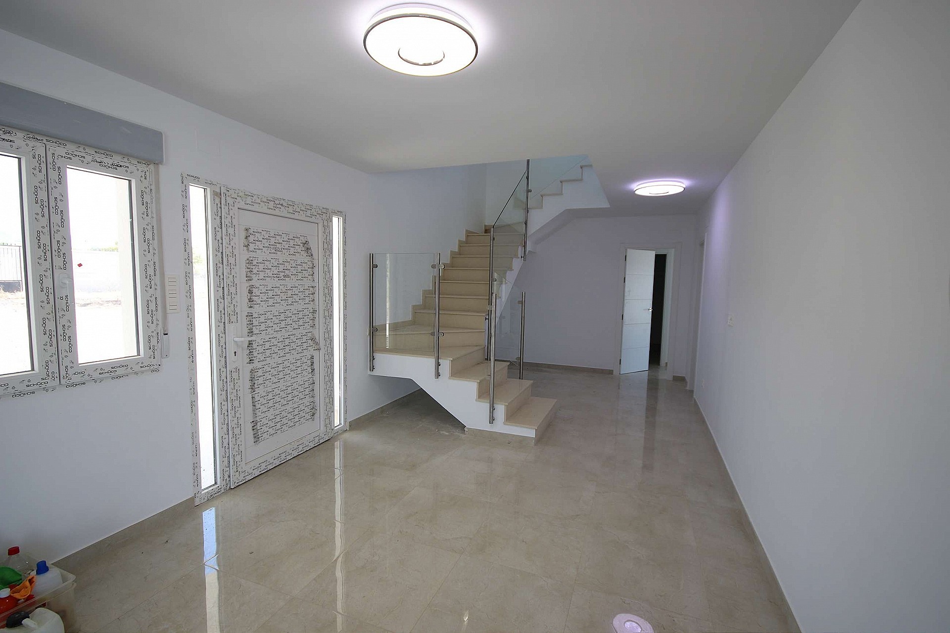 Resale - 4 Bedroom 3 Bathroom Villa in Sax -  - Alicante
