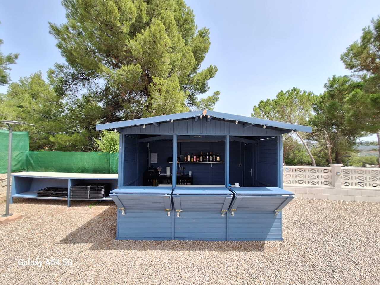 Resale - 9 Bedroom 6 Bathroom Commercial in Ayora - , Ayora, Valencia, Spain - Valencia