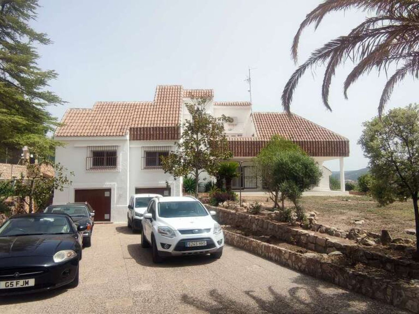 9 Bedroom 6 Bathroom Commercial in Ayora