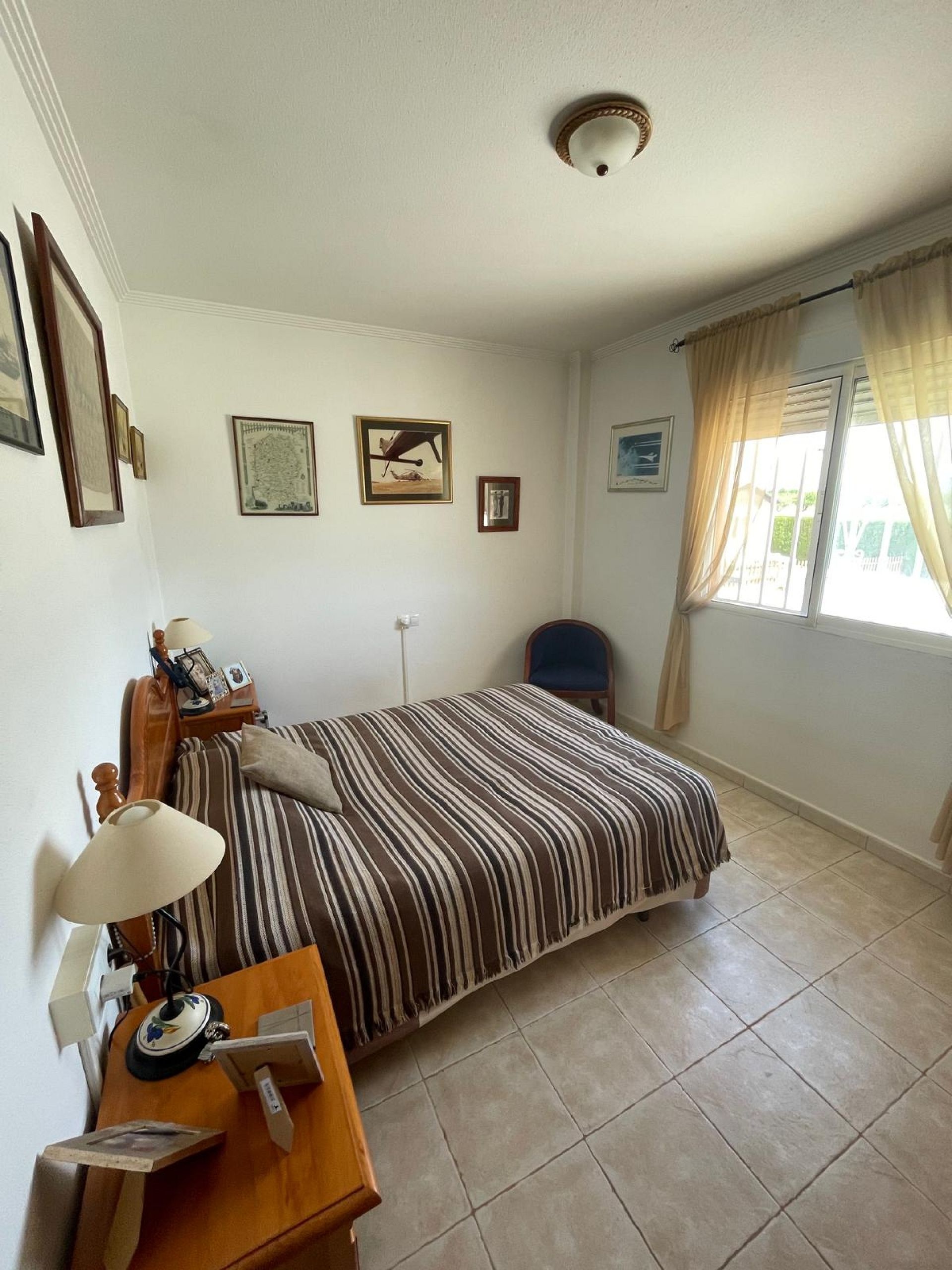 Resale - 4 Bedroom 3 Bathroom Villa in Pinoso -  - Alicante