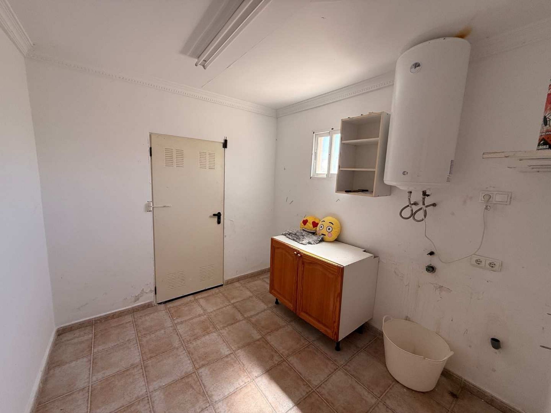 Resale - 3 Bedroom 2 Bathroom Villa in Macisvenda -  - Murcia
