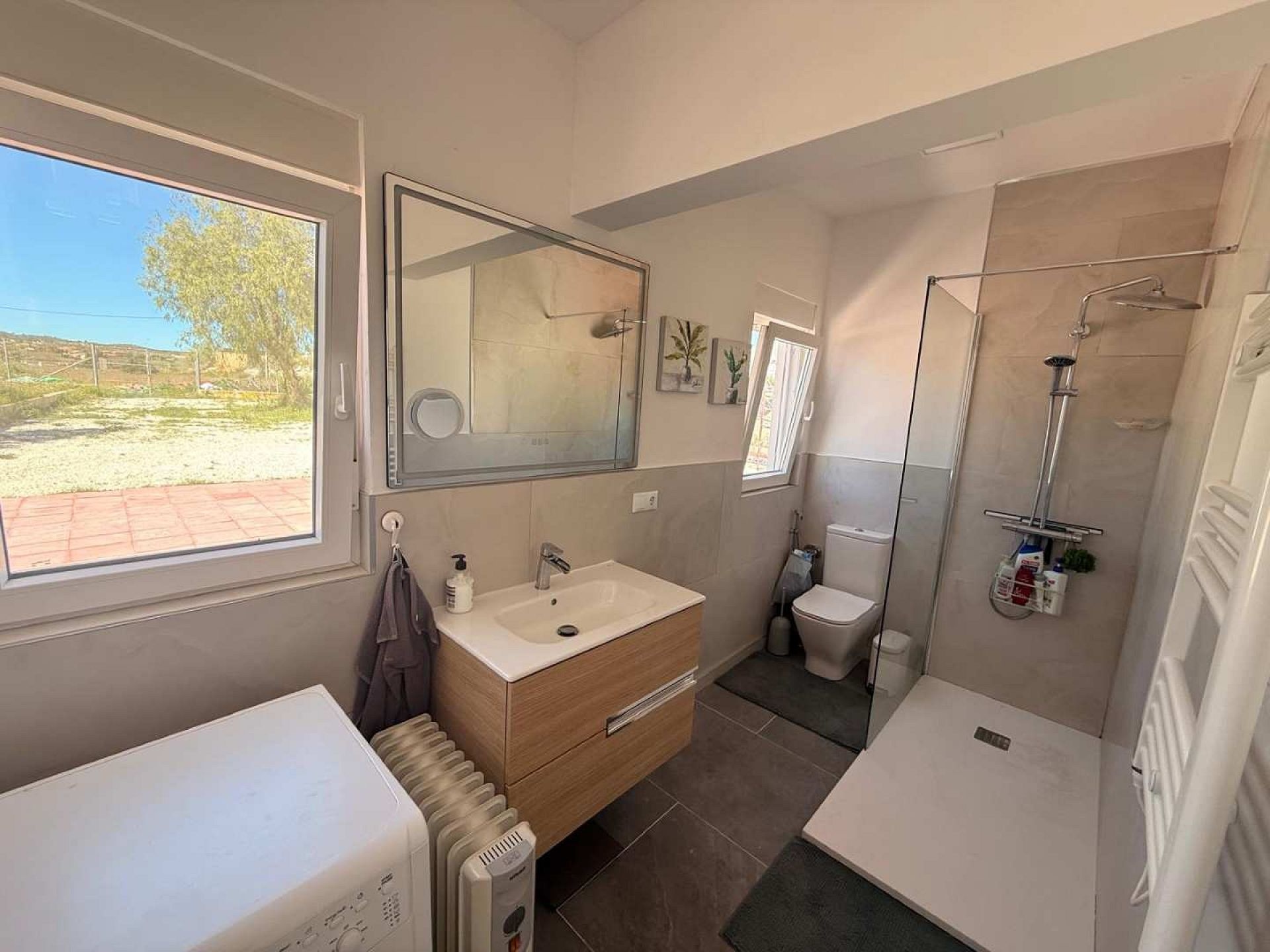 Resale - 2 Bedroom 2 Bathroom Villa in Hondón de los Frailes -  - Alicante