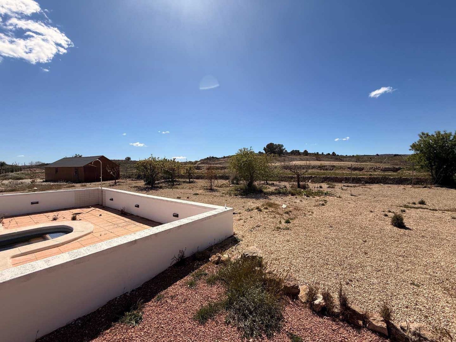 Resale - 3 Bedroom 2 Bathroom Villa in Pinoso -  - Alicante