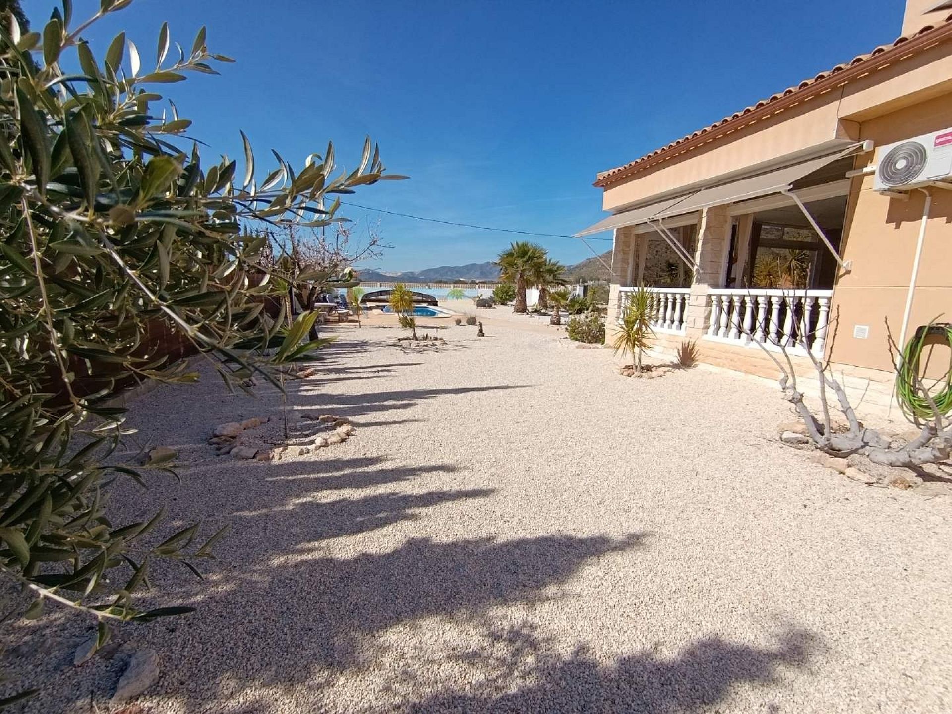 Resale - 3 Bedroom 2 Bathroom Villa in Macisvenda -  - Murcia