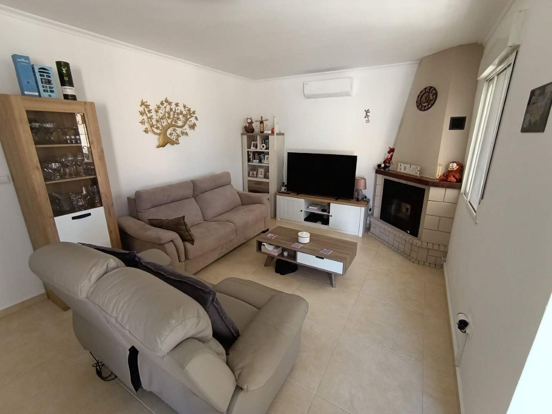 Resale - 3 Bedroom 2 Bathroom Villa in Macisvenda -  - Murcia